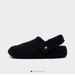 CROCS Black Fuzzy Slippers